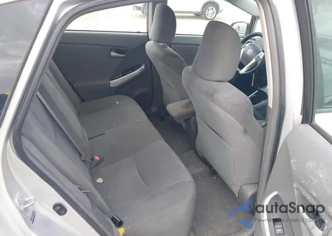 2011 Toyota Prius Two z USA, uszkodzony, nr VIN JTDKN3DU3B1381641